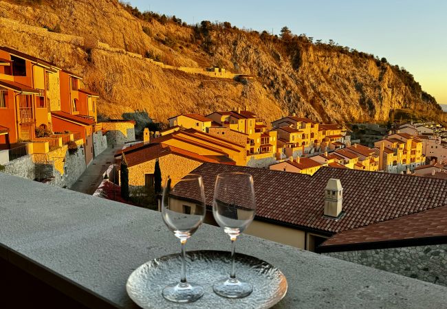 Appartamento a Duino-Aurisina - Zaffiro nel Borgo - Portopiccolo Apartments Appartamento a Duino-Aurisina - Zaffiro nel Borgo - Portopiccolo Apartments