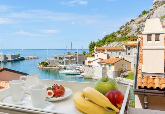 Ferienwohnung in Duino-Aurisina - Rubino nel Borgo - Portopiccolo Apartments Ferienwohnung in Duino-Aurisina - Rubino nel Borgo - Portopiccolo Apartments