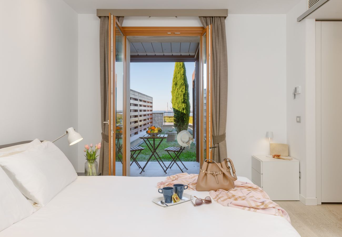 Ferienwohnung in Duino-Aurisina - Giardino vista castello - Portopiccolo Apartments