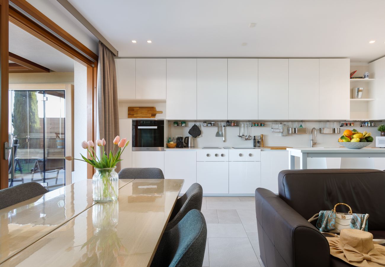 Ferienwohnung in Duino-Aurisina - Giardino vista castello - Portopiccolo Apartments