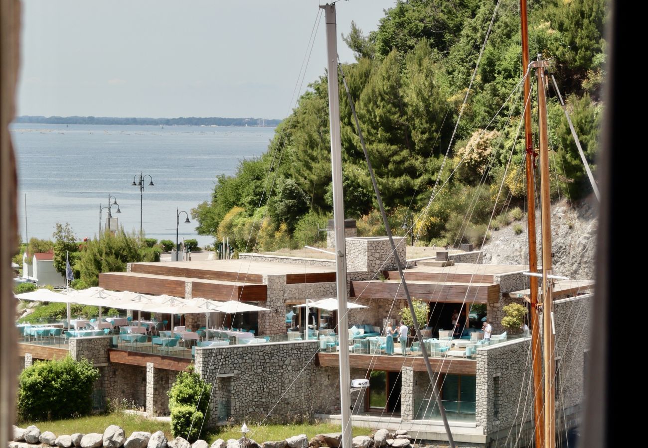 Apartment in Duino-Aurisina - Mediterranean view - Portopiccolo Apartments
