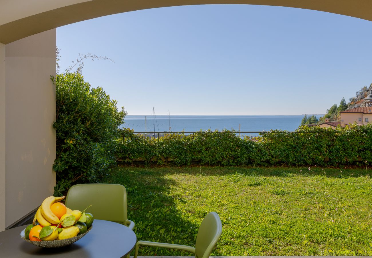 Apartment in Duino-Aurisina - Giardino Fiorito - Portopiccolo Apartments