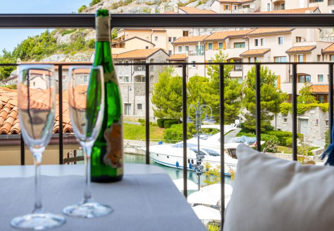 Апартаменты на Duino-Aurisina - Cuore del Borgo - Portopiccolo Apartments Апартаменты на Duino-Aurisina - Cuore del Borgo - Portopiccolo Apartments